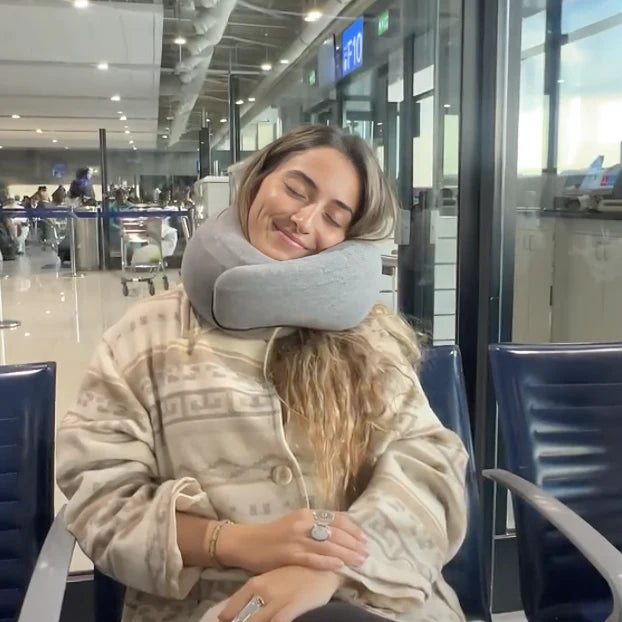 House-Charm™ New Travel Pillow